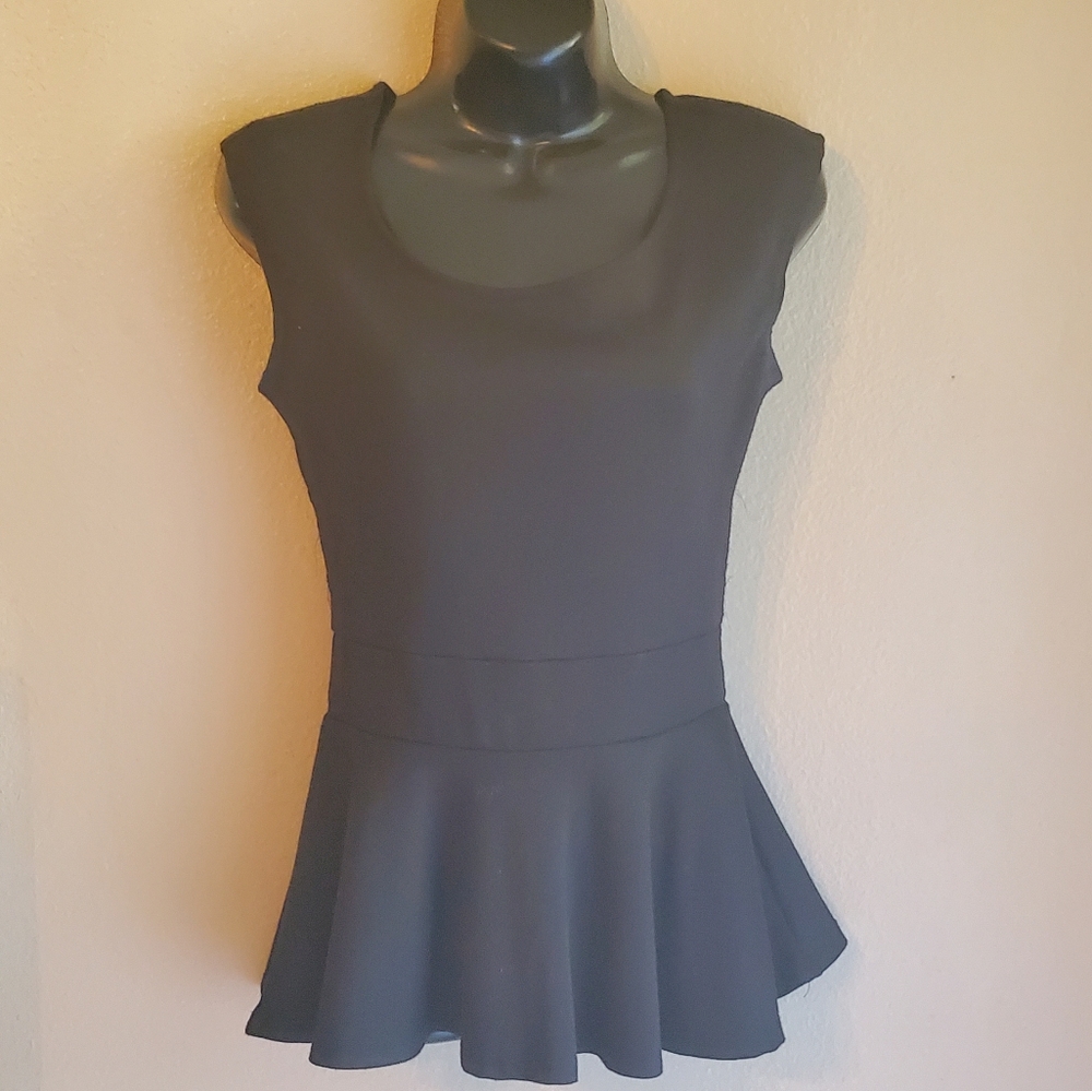 Black Flare Top